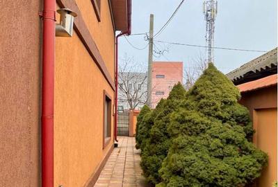 Casă cu 6 camere cu Teren 302 Mp în Valu lui Traian - 11