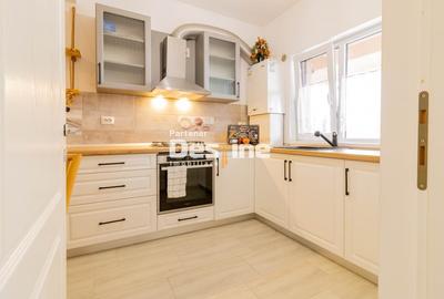 Apartament cu 3 camere decomandat 81 mp mobilat utilat complet + loc de parcare Apartament cu 3 camere decomandat 81 mp mobilat utilat complet + loc de parcare - 12