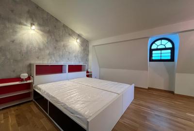 Casă individuală cu 10 camere cu Canalizare în Iancu Nicolae - 55