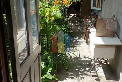 Casa caramida boltari 3 cam teren=158 mp zona Liceu Balcescu - 16