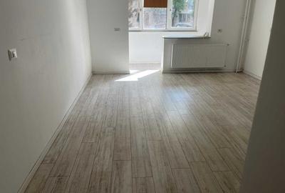 Apartament cu 3 camere decomandat în Lăpuș - 4