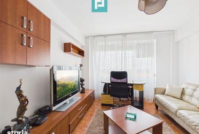 Apartament cu 3 camere, mobilat în Central - 2