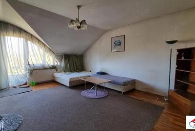 Apartament cu 4 camere decomandat în Titulescu - 10