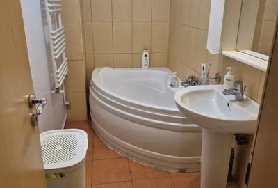 Apartament cu 3 camere semidecomandat, mobilat în Nerva Traian - 8