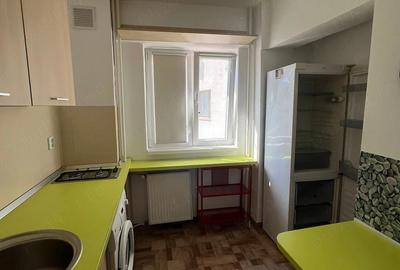 Garsonieră decomandată în Central - 3