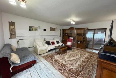 Casă cu 4 camere cu Teren 109 Mp în Central - 2