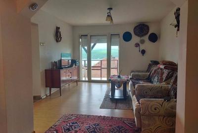 Casă cu 3 camere cu Teren 264 Mp în Hunedoara - 4