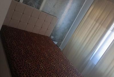 Garsonieră decomandată în Steaua - 2