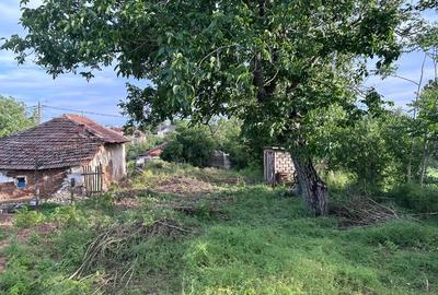 Teren Construcții intravilan de 944 mp, în Central - 7