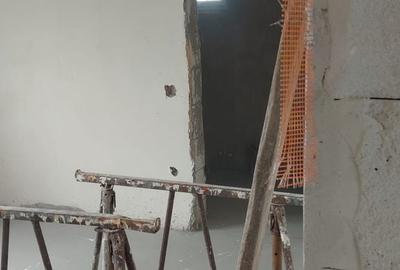 Casă cu 4 camere cu Teren 450 Mp în Malu Mare - 14