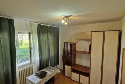 Garsonieră decomandată în Buziașului - 1