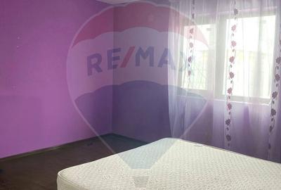 Casă cu 4 camere cu Teren 400 Mp în Ștorobăneasa - 4