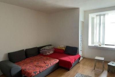 Garsonieră decomandată în Aronești