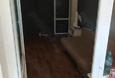 Apartament cu 3 camere semidecomandat în Groapa - 8
