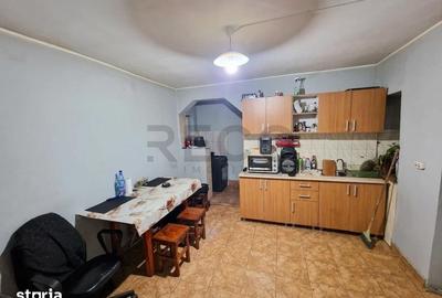 Casă cu 3 camere cu Teren 750 Mp în Gepiu - 6