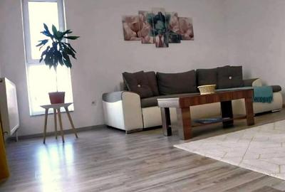 Apartament cu 2 camere decomandat, mobilat în Avantgarden