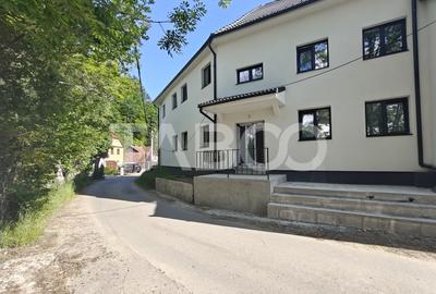 Casă individuală cu 8 camere cu Canalizare în Cisnădioara - 3