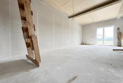 Duplex cu 3 camere cu Canalizare în Moșnița Veche - 2