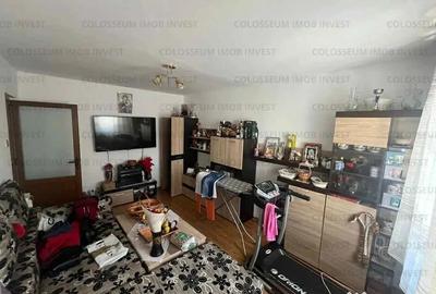 Apartament cu 3 camere decomandat în Bartolomeu