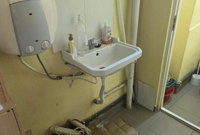 Inchiriez spatiu comercial in Deva, zona ultracentrala (Decebal, Exim - 2