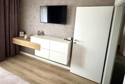 Apartament cu 3 camere decomandat, mobilat în 13 Decembrie - 5