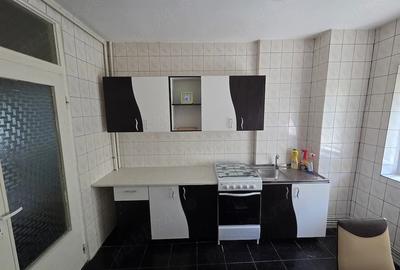 Apartament cu 2 camere decomandat în Govândari - 4