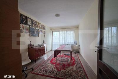 Casă cu 5 camere cu Teren 347 Mp în Titulescu - 7