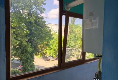 Apartament cu 2 camere decomandat în Micro 13 - 7