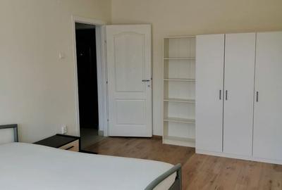 Apartament cu 2 camere decomandat în Plopilor - 2