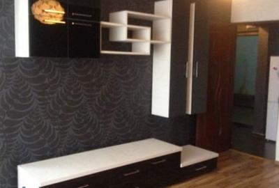 Garsonieră decomandată în Titan - 1