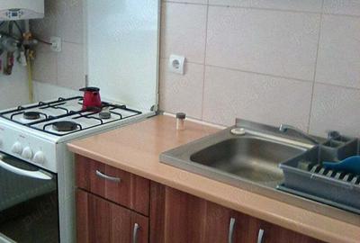Garsonieră decomandată în Florești