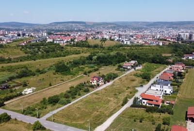 Ultima parcela pe Mihai Romanul PUZ aprobat, strada asfaltata - 2