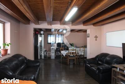 Casă cu 5 camere cu Teren 4458 Mp în Bratca - 9