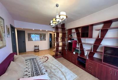 Apartament cu 3 camere semidecomandat în Central - 4