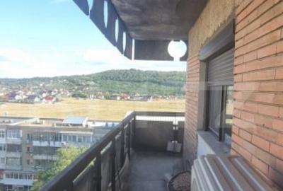 Apartament Dacia 59 mp - Balcon Mare si vedere Panoramica si