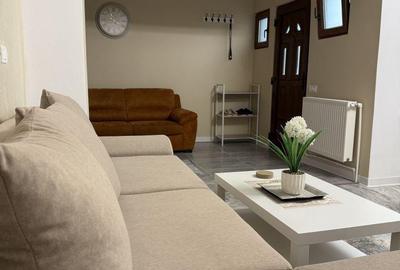 Apartament cu 3 camere, mobilat în Central - 2