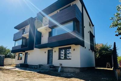 Duplex cu 4 camere cu Canalizare în Metalurgiei - 2