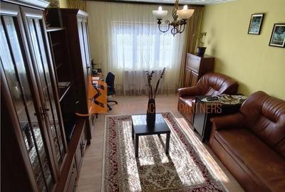 Apartament cu 3 camere decomandat în Crâng - 15