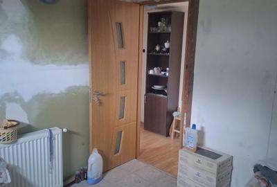 Casă cu 4 camere în Românești - 7