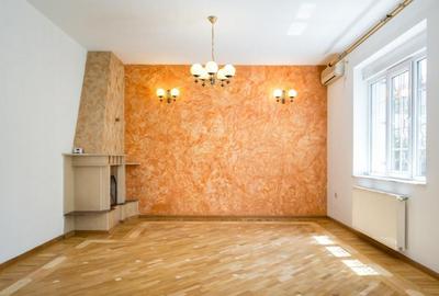 Casă cu 7 camere cu Teren 280 Mp în 1 Mai - 9