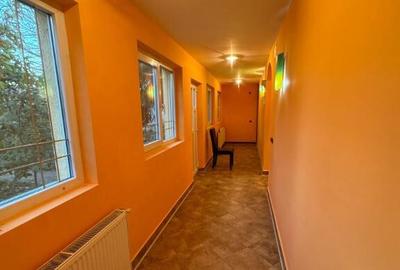 INVESTITIE - Imobil format din teren, 3 case si 1 piscina - 2