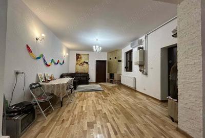 Casă cu 3 camere în Central - 1