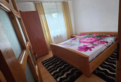 Inchiriez apartament 2 camere decomandat - 2