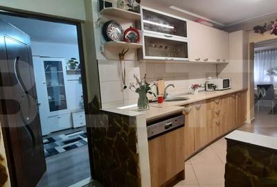 Apartament de vanzare, 86 mp, zona Micro 17 - 5