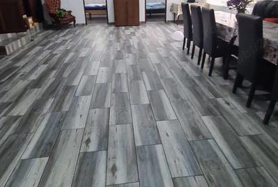 Inchiriez cabana cu piscina incalzita ?i jacuzzi fierbinte Inchiriez cabana cu piscina incalzita ?i jacuzzi fierbinte - 5