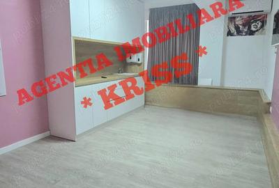 Ofer Spre Inchiriere! Spa?iu 91 Mp. ULTRACENTRAL Pite?ti Liber Etaj 3 - 8