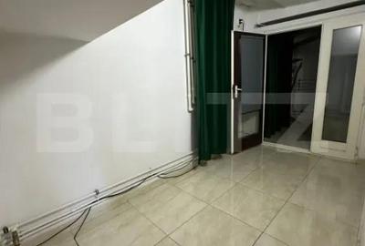 Spațiu comercial, de 96 mp, în 9 Mai - 6