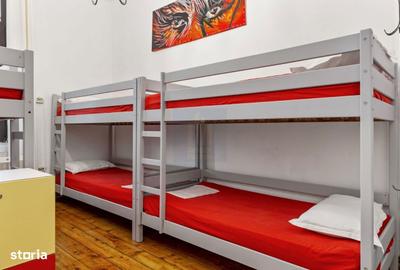 Casă cu 8 camere cu Canalizare în Central - 16