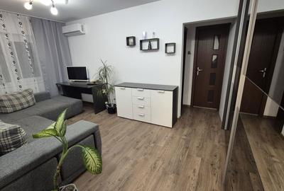Apartament cu 3 camere decomandat în Calea Aradului