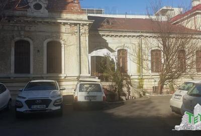 Vanzare casa curte comuna Dorobanti - 7
